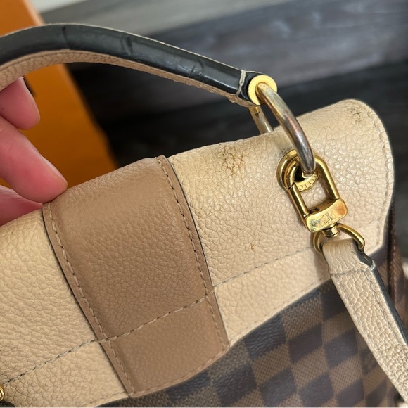 Louis Vuitton Clapton Backpack - Picture 8 of 17